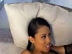 Lily Thai Rica Morena Goloza Y Muy Exitante tube porn video