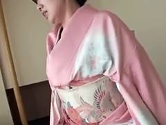 39 yr old Yayoi Iida Swallows two Loads Uncensored tube porn video