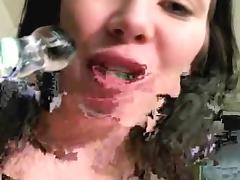 Squirting mature masturbates tube porn video