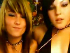 Slutty emos are kissing so sexy on the webcam tube porn video