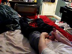 jerking off on the bed and cumming tube porn video