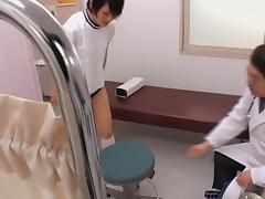 Horny asian slut gets her bun examined at the gyno clinic tube porn video