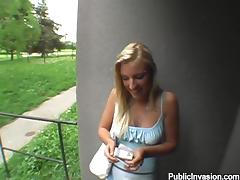 Blowjob and doggy style with a sexy blondie in public tube porn video