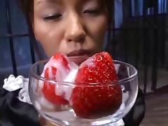 Japanese girl eats cum and strawbarries tube porn video
