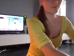 Fingering my slit on a webcam tube porn video