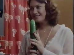 Cucumber Fun Vintage tube porn video