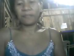 FILIPINA MAMMA CHERRY CORSEN 32 SHOWING + ENGULFING HER NIPPS tube porn video