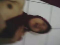 indonesian- cewek jilbab striptease 2 tube porn video