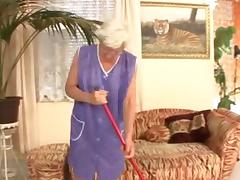 Ugly grannies getting fucked in the fanny tube porn video