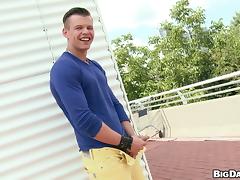 Charming Tall Gay Unpins And Suck A Huge Dick Outdoor tube porn video