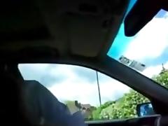 Scandalous cheating wife gives BJ in car during lunch break tube porn video