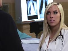 Gorgeous blonde BiBi Jones fucks a dude in a hospital ward tube porn video