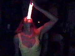 Deepthroat a big glow dildo tube porn video